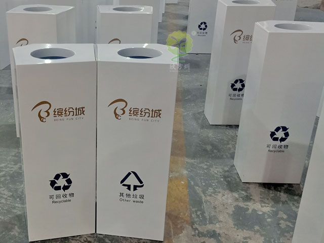 廣州商場(chǎng)不銹鋼室內垃圾箱白色噴塑美觀(guān)耐用