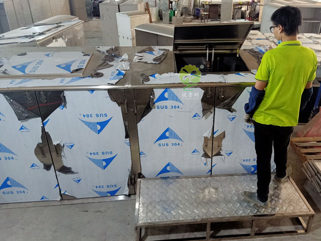 不銹鋼社區垃圾收集站垃圾分類(lèi)收集亭