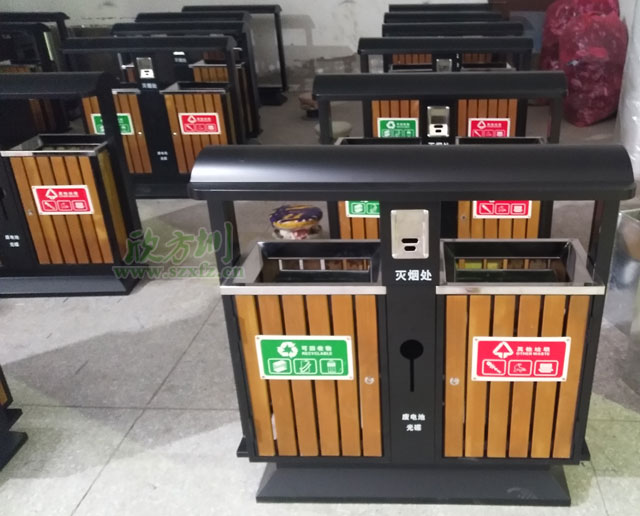 鋼木垃圾桶廠(chǎng)家產(chǎn)品美化福建廈門(mén)學(xué)院戶(hù)外環(huán)境