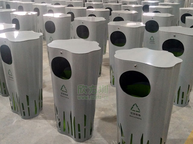 深圳前海商業(yè)街戶(hù)外異形金屬果皮箱