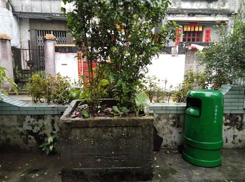 一個(gè)民國時(shí)代現存至今的垃圾箱